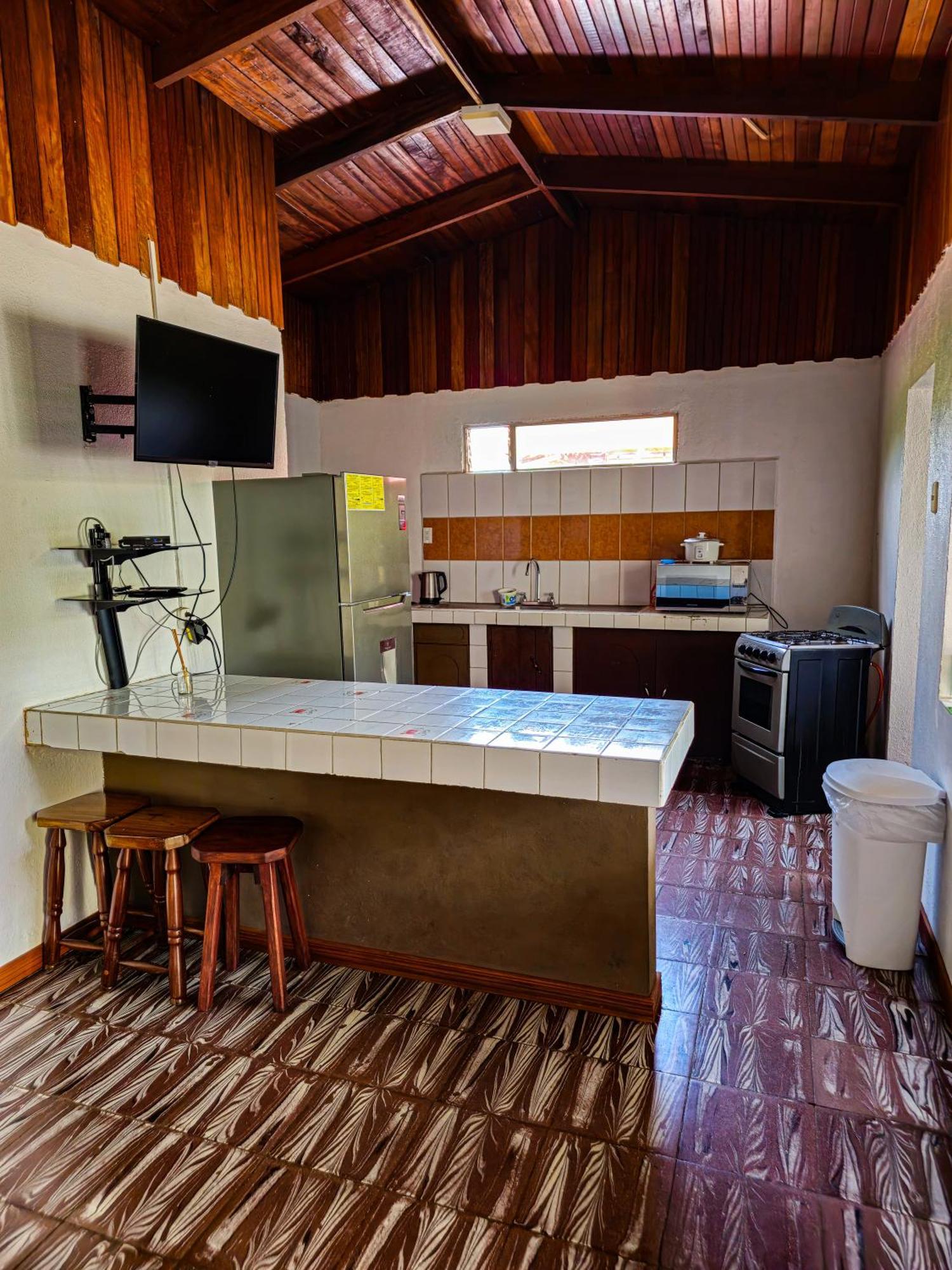 Cabinas Selva Verde Monteverde Bilik gambar